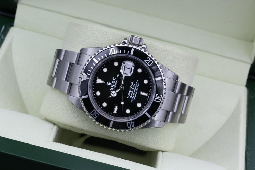 Rolex Submariner Pre Ceramic16610