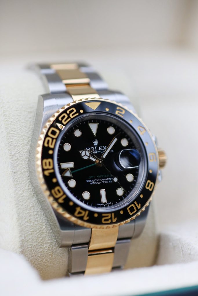Rolex 116713LN Black GMT MASTER II  40mm 2017