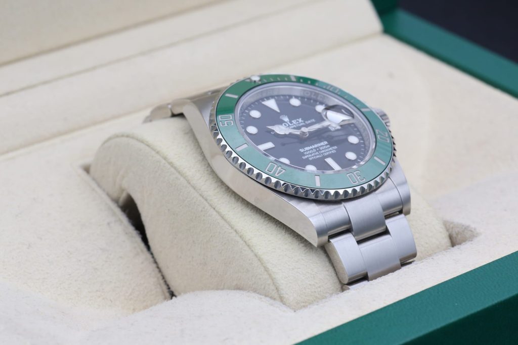 Rolex 126610LV Starbucks SUBMARINER 41mm 2021