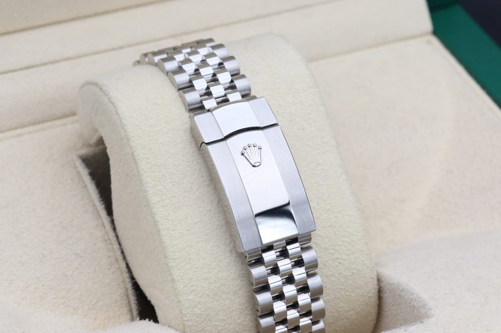 Rolex 126334 White Index DATEJUST  41mm 2023