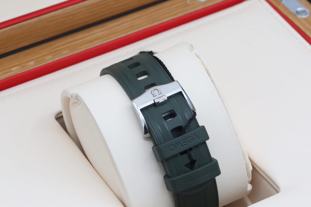 Omega 210324220100001 Green SEAMASTER 42mm 2022 SEAWEED