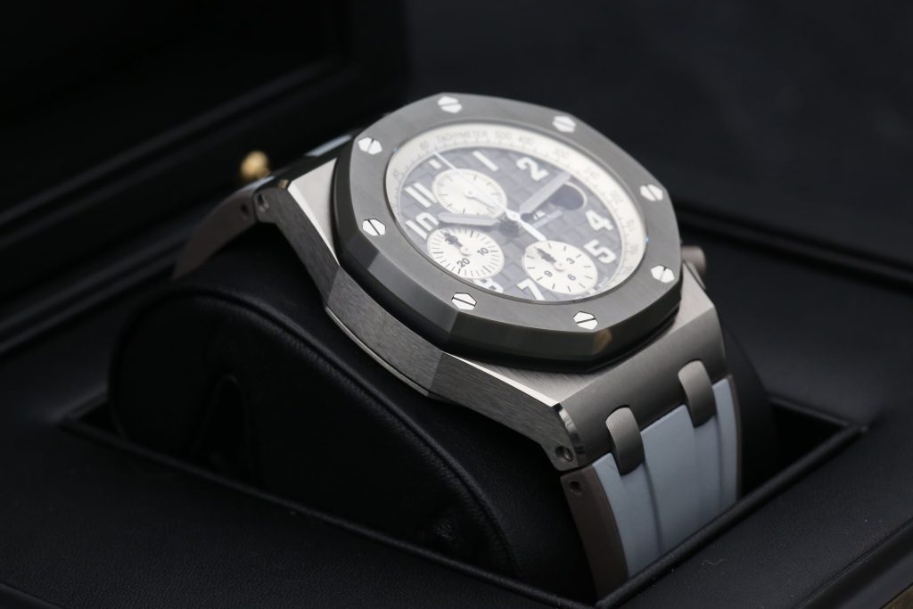 Audemars Piguet 26470IO.OO.A006CA.01.A Grey ROYAL OAK OFF SHORE  42mm 2018 Ghost
