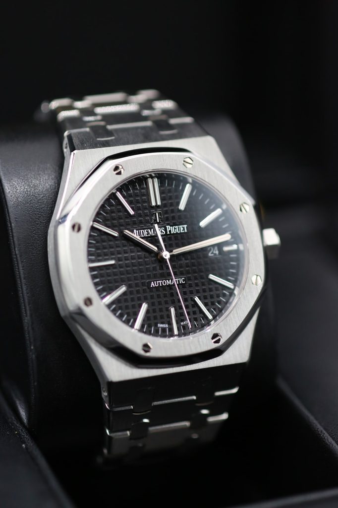 Audemars Piguet 15400ST.OO.1220ST.01 Black ROYAL OAK  41mm