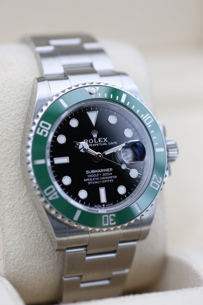 Rolex 126610LV Black SUBMAIRNER 41mm 2022 starbucks