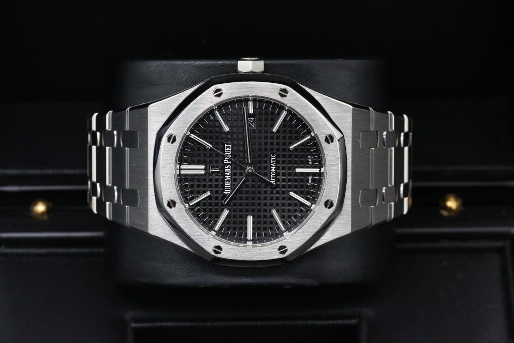 Audemars Piguet 15400ST.OO.1220ST.01 Black ROYAL OAK  41mm