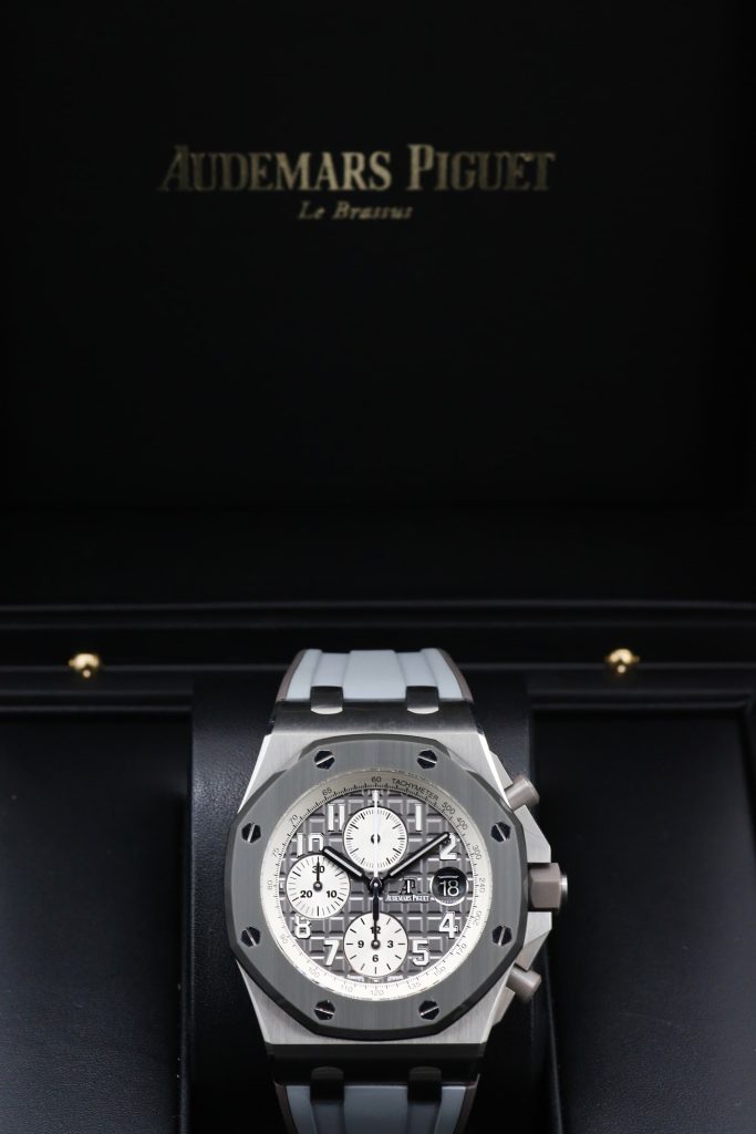 Audemars Piguet 26470IO.OO.A006CA.01.A Grey ROYAL OAK OFF SHORE  42mm 2018 Ghost
