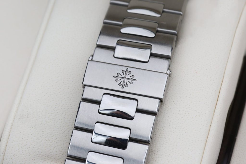 Patek Philippe 5711/1A-010 Blue NAULITUS 40mm 2013