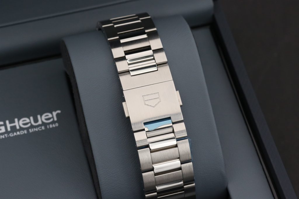 Tag Heuer CBN2010.BA0642 Black CARRERA 42mm 2024