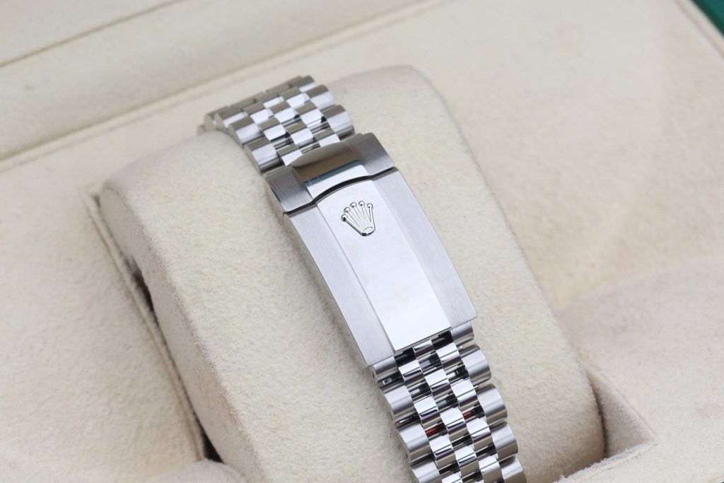 Rolex 126334 Rhodium DATEJUST 41mm 2021
