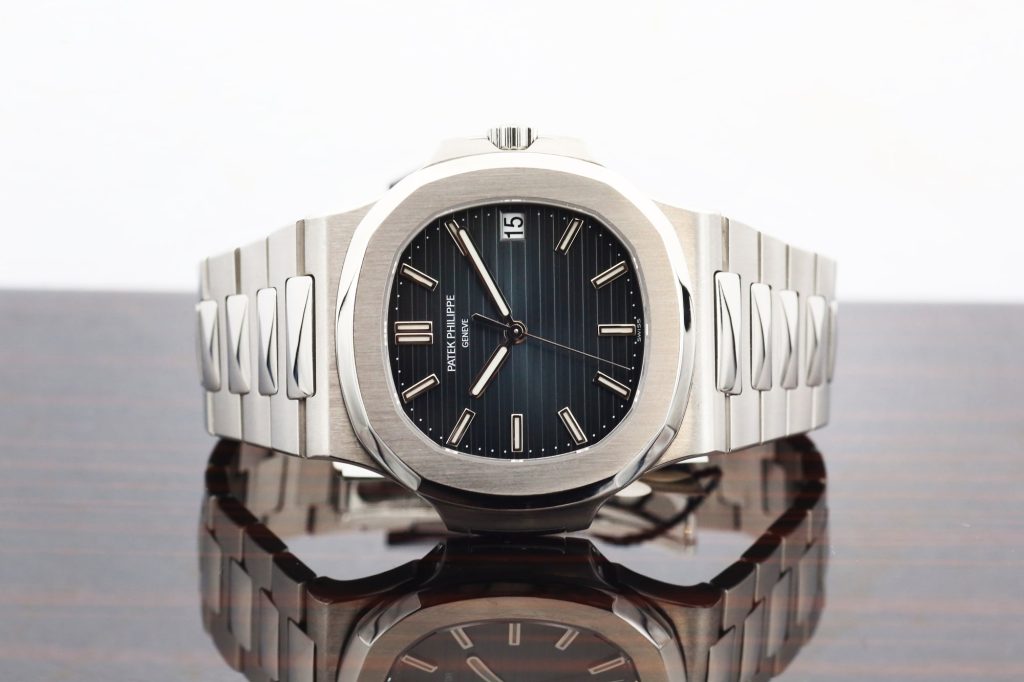 Patek Philippe 5711/1A-010 Blue NAULITUS 40mm 2013