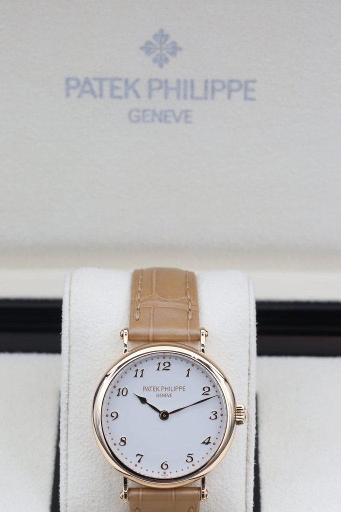 Patek Philippe 7200R-001 White CALATRAVA 34.6mm 2023