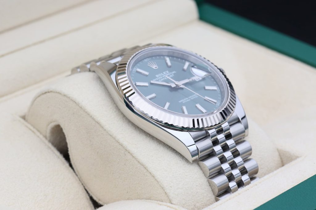 Rolex 126334 Mint Green DATEJUST 41mm 2024