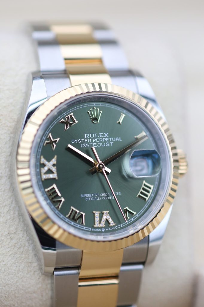 Rolex 126233 Green Roman DATEJUST  36mm 2023 Diamond 6 & 9