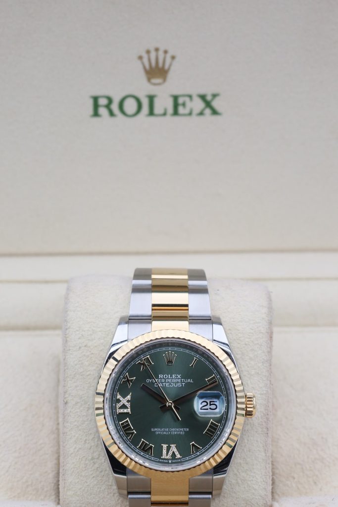 Rolex 126233 Green Roman DATEJUST  36mm 2023 Diamond 6 & 9