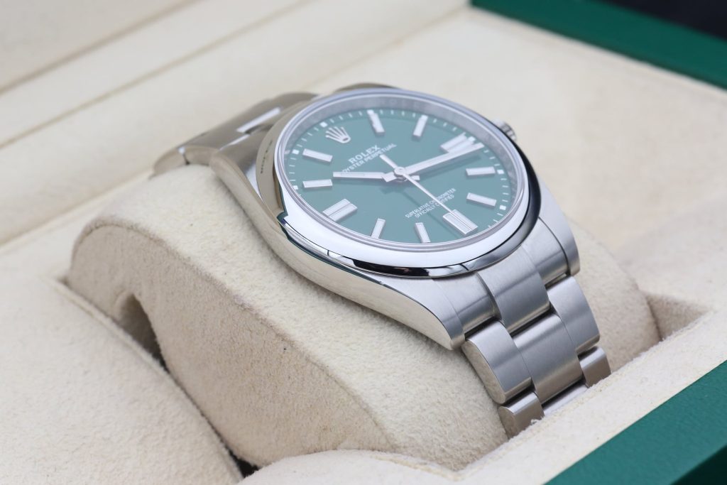 Rolex 124300 Green OYSTER PERPETUAL 41 41mm 2023