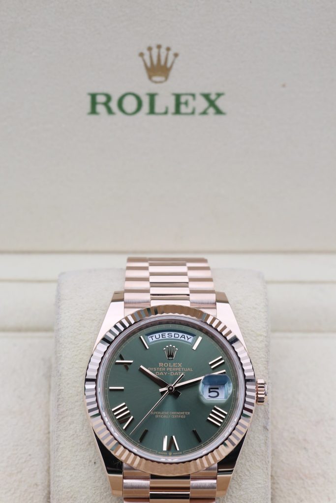 Rolex 228235 Olive DAY-DATE 40 40mm 2024