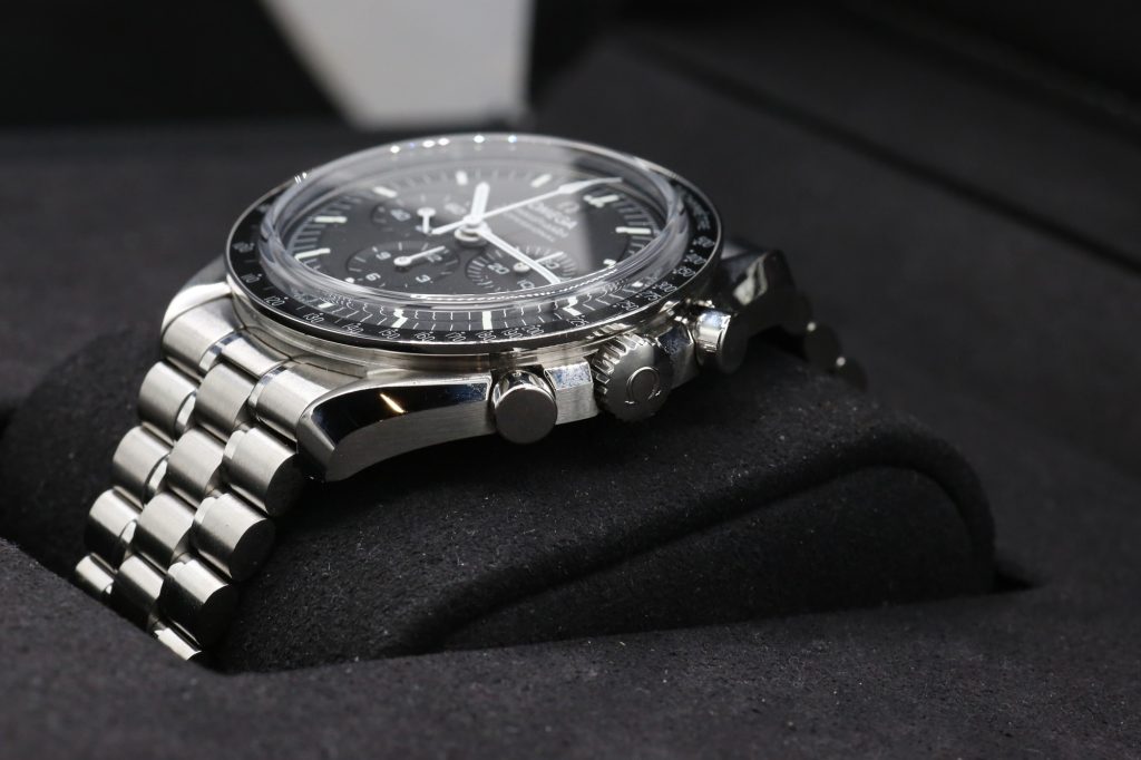 Omega 31030425001002 Black SPEEDMASTER  42mm 2023