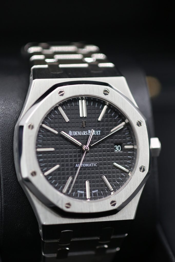 Audemars Piguet 15400ST.OO.1220ST Black ROYAL OAK  41mm 2012