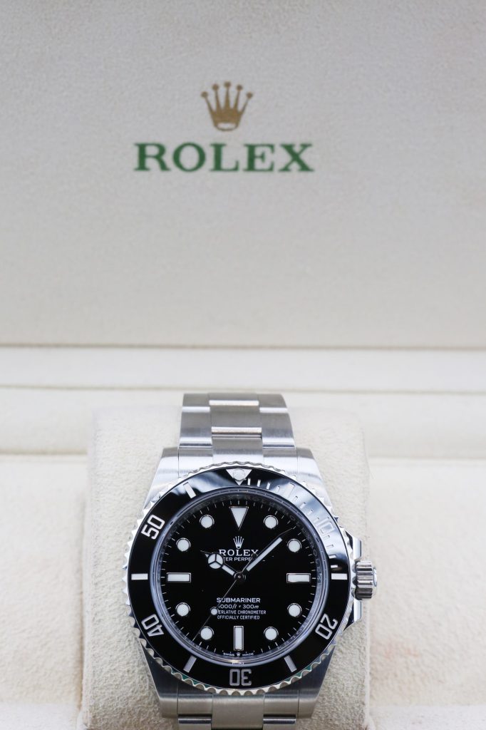 Rolex 124060 Black SUBMARINER NON DATE  41mm 2021