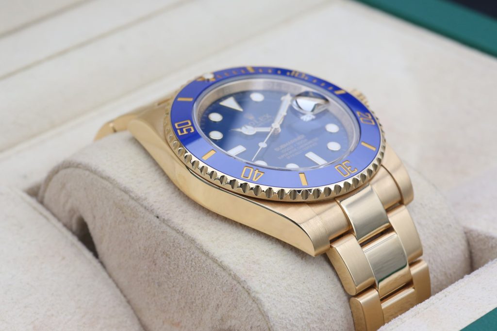 Rolex Submariner Blue 116618LB 40mm 2020