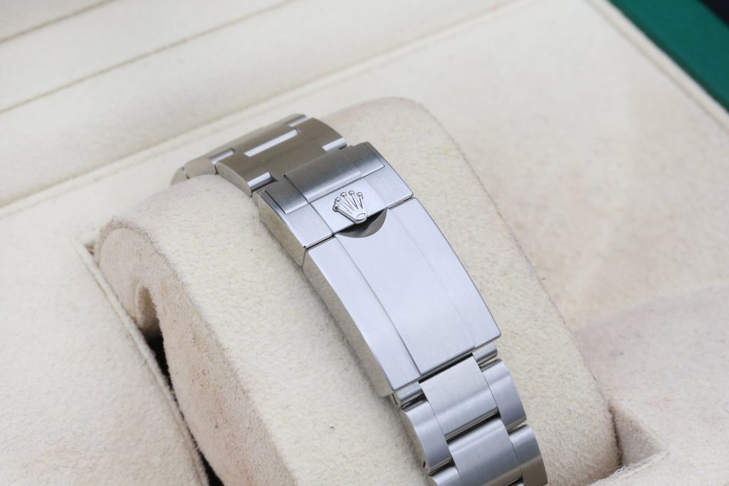 Rolex 226570 White EXPLORER II 42mm 2024