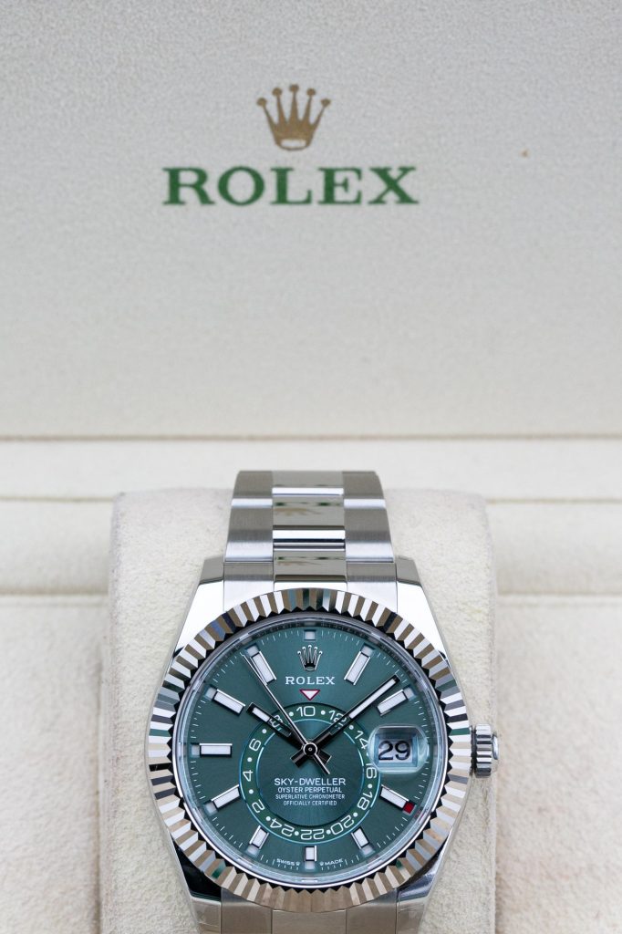 Rolex 336934 Green  SKY-DWELLER 42mm 2024