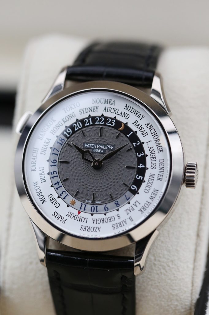 Patek Philippe 5230G-001 White And Grey WORLD TIME  39mm 2021