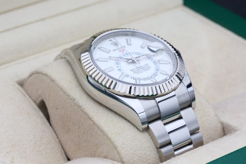 Rolex 326934 White SKYDWELLER  42mm 2023