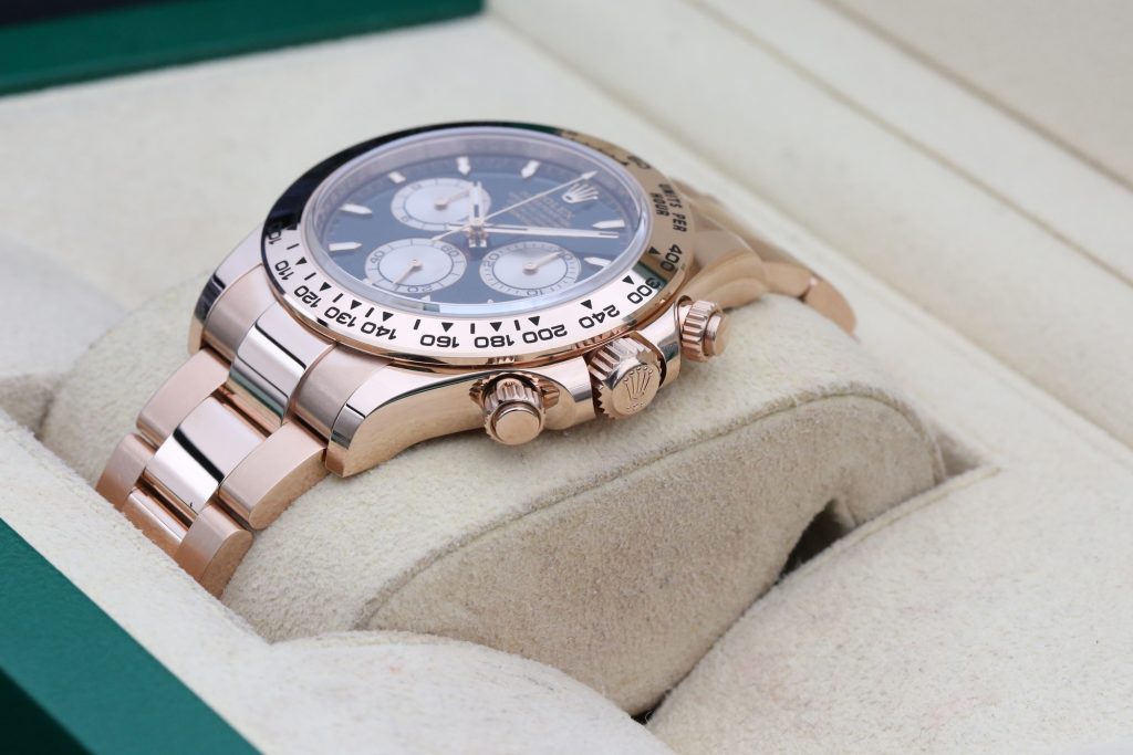 Rolex 126505 Black DAYTONA  40mm 2024