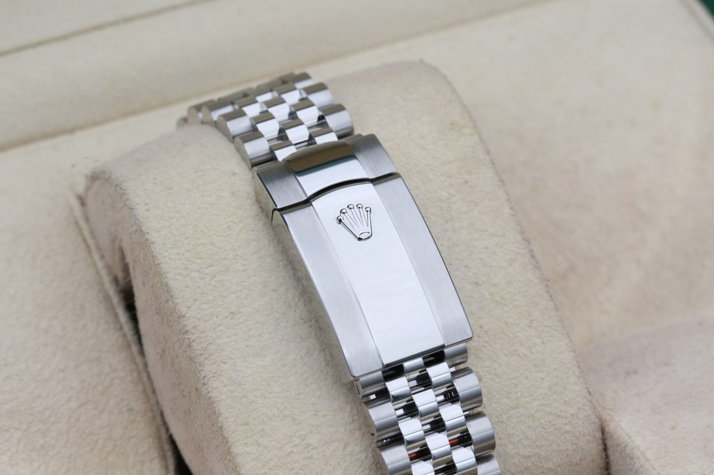 Rolex 126300 Blue DATEJUST  41mm 2024