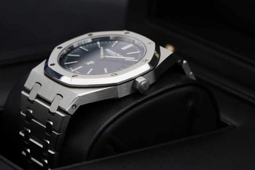 Audemars Piguet 15202ST.OO.1240ST.01.A Blue ROYAL OAK  39mm 2017 Ultra Thin Jumbo