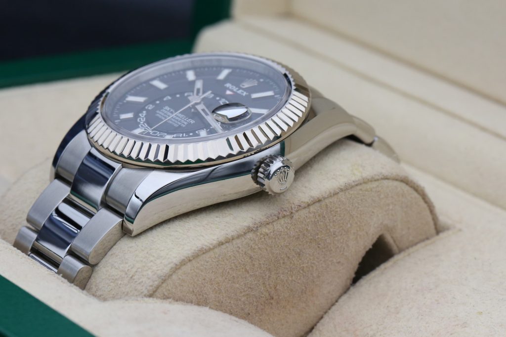 Rolex Sky-Dweller Black 326934 42mm 2019