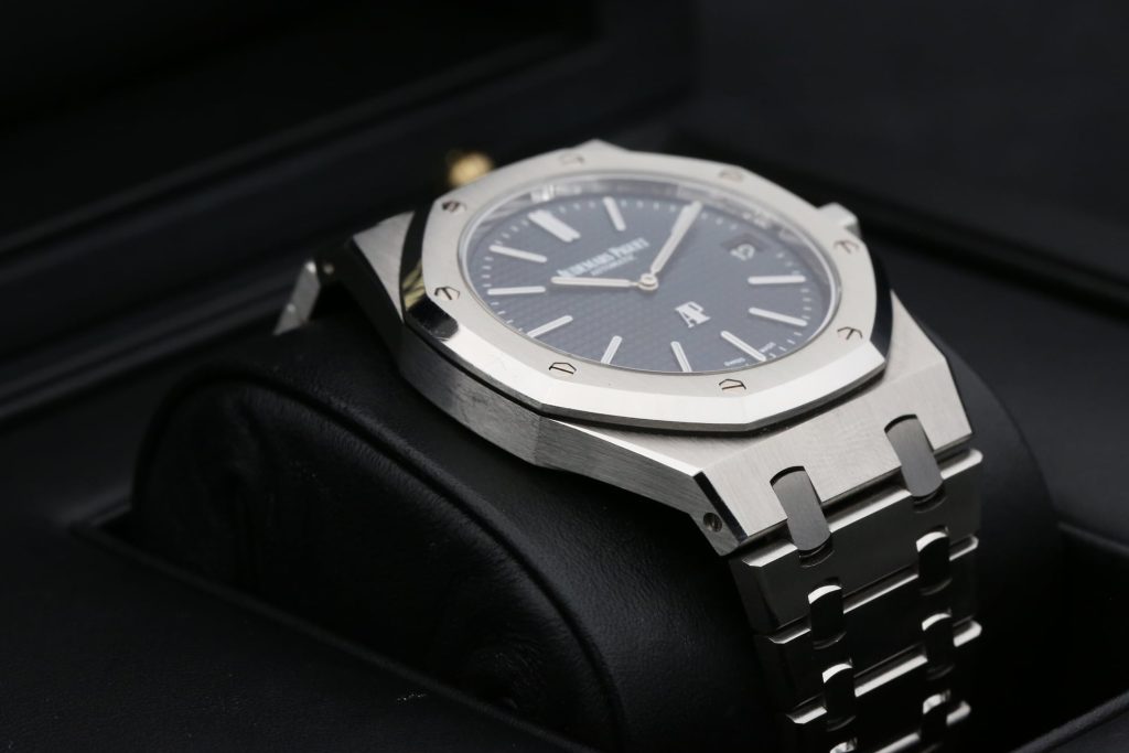 Audemars Piguet 15202ST.OO.1240ST.01.A Blue ROYAL OAK  39mm 2017 Ultra Thin Jumbo