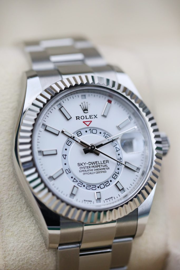 Rolex 326934 White SKYDWELLER  42mm 2023