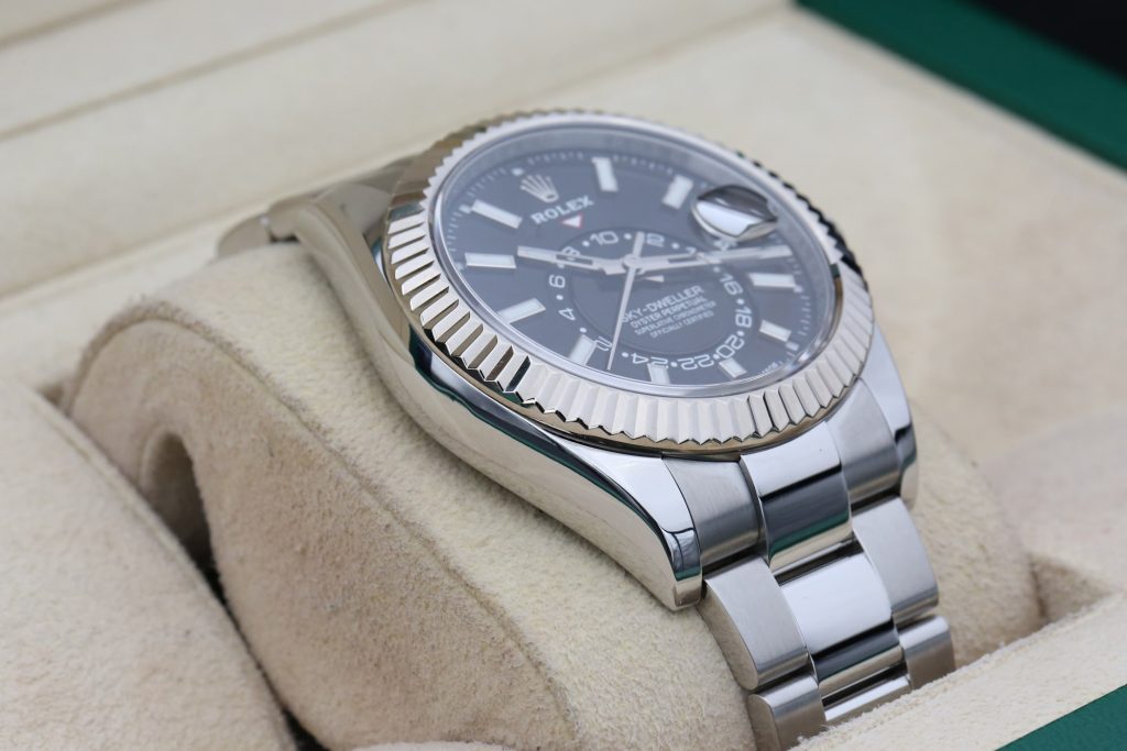 Rolex Sky-Dweller Black 326934 42mm 2019