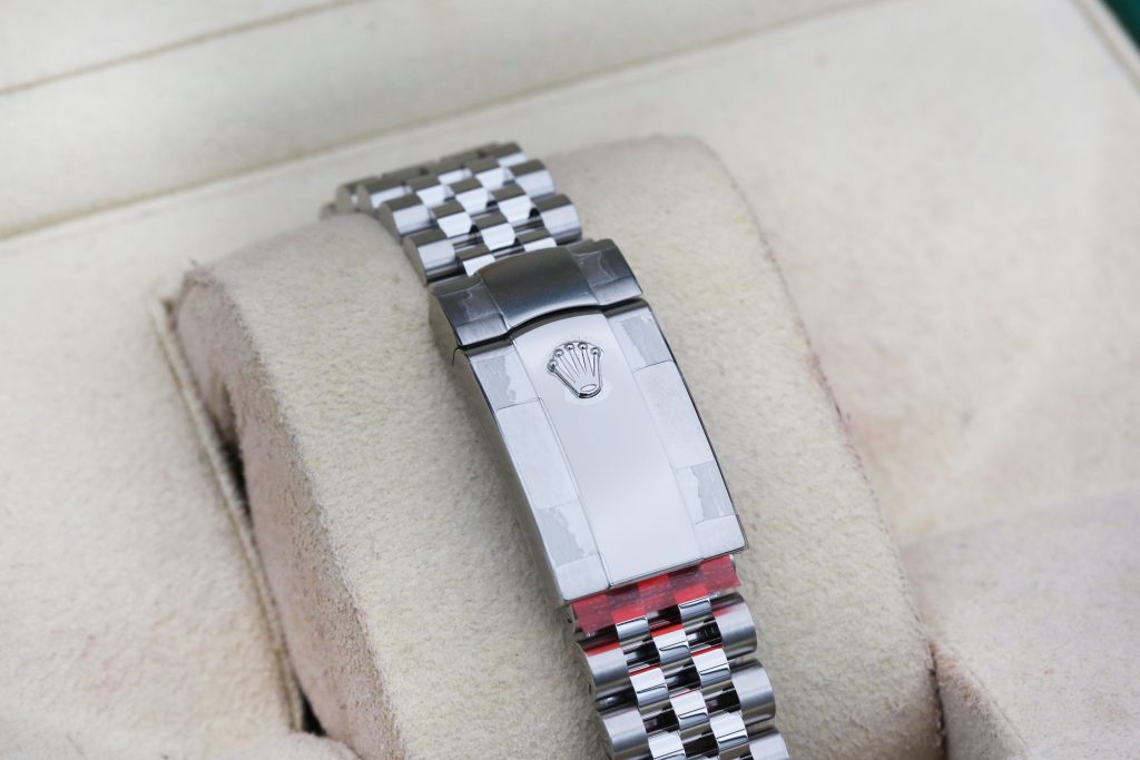 Rolex 126334 White Index DATEJUST  41mm 2024