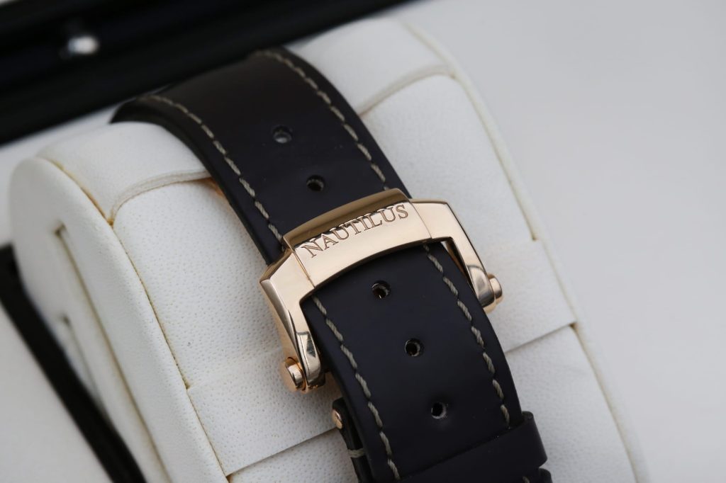 Patek Philippe 5712R-001 Black/brown NAUTILUS 40mm 2016
