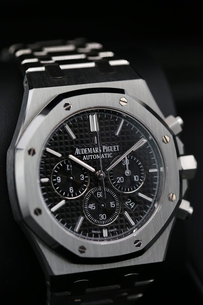 Audemars Piguet 26320ST.00.1220ST.01 Black ROYAL OAK  41mm 2017