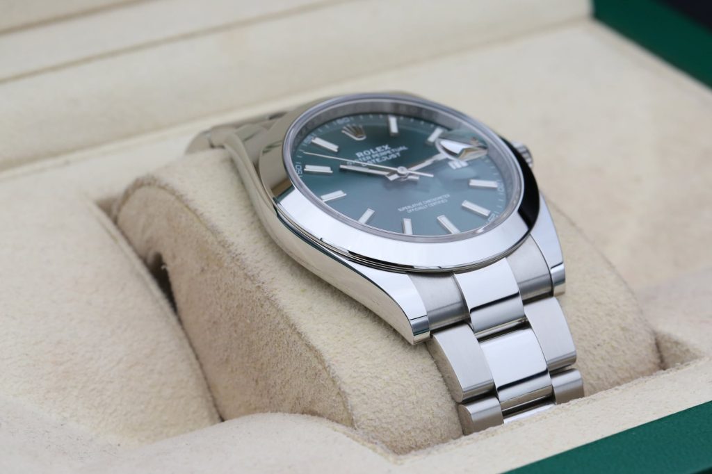 Rolex Datejust Mint Green 126300 41mm 2024
