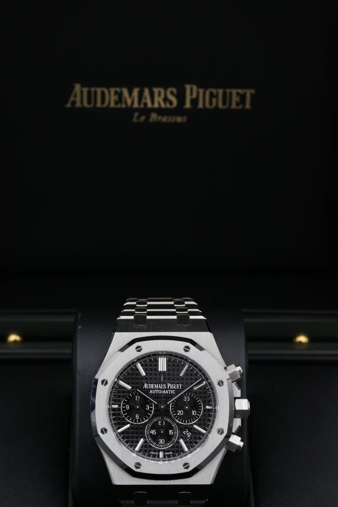 Audemars Piguet 26320ST.00.1220ST.01 Black ROYAL OAK  41mm 2017