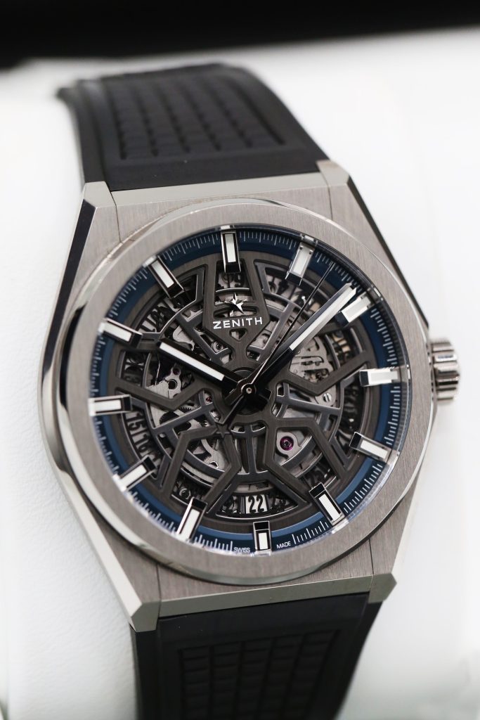 ZENITH 95.9000.670/78.R782 Skeleton DEFY CLASSIC  40mm 2019