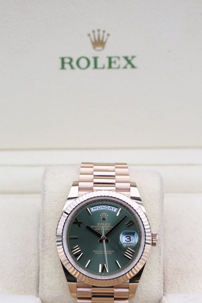 Rolex 228235 Olive DAY DATE  40mm 2024