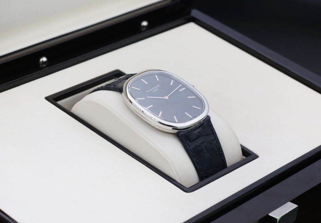 Patek Philippe 5738P-001 Blue ELIPSE 40mm 2022