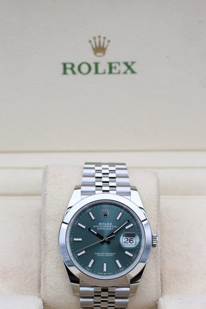 Rolex 126300 Mint Green DATEJUST 41mm 2024