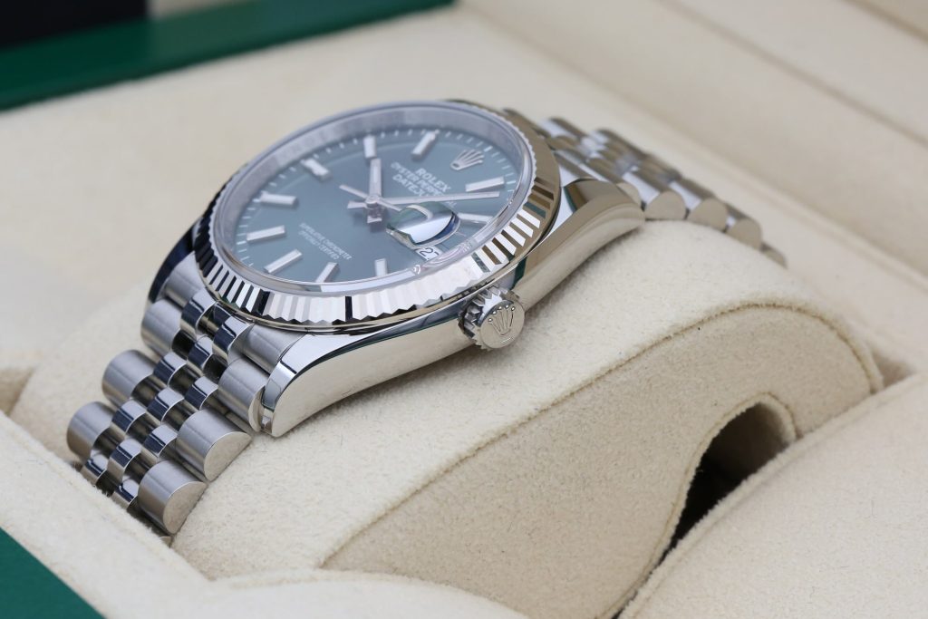 Rolex 126234 Mint Green DATEJUST  36mm 2024