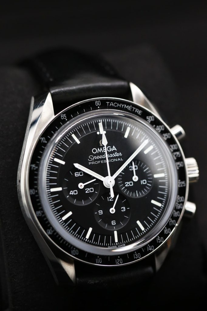Omega 31032425001002 Black Chronograph SPEEDMASTER PROFESSIONAL 42mm 2023