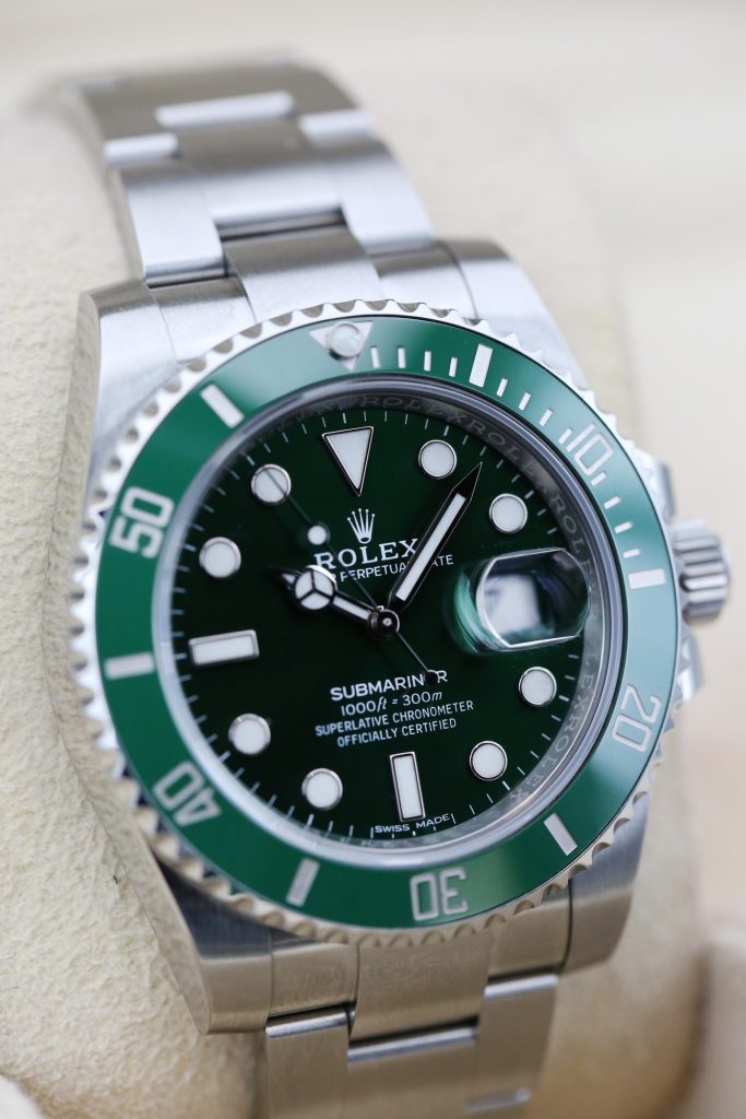 Rolex Submariner Green 116610LV 40mm 2017 Hulk