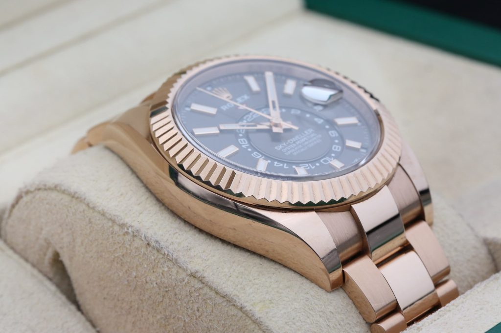 Rolex 326935 Rhodium SKYDWELLER  42mm 2018