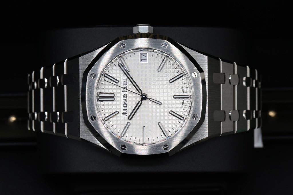 Audemars Piguet 15510ST.OO.1320ST.03 White ROYAL OAK 41mm 2023