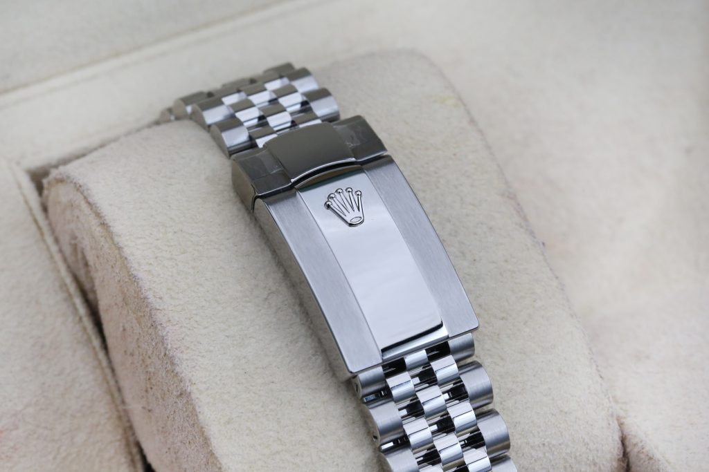Rolex 126300 Mint Green DATEJUST 41mm 2024